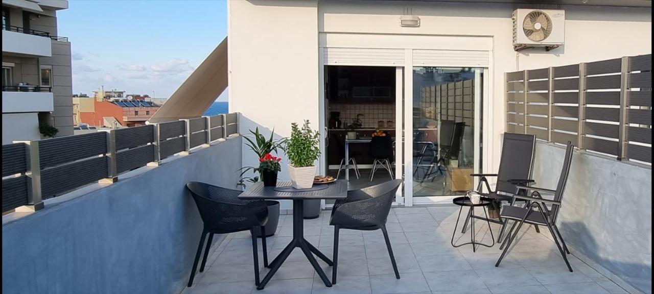 Bright & Modern Apt With View Heraclión Exterior foto
